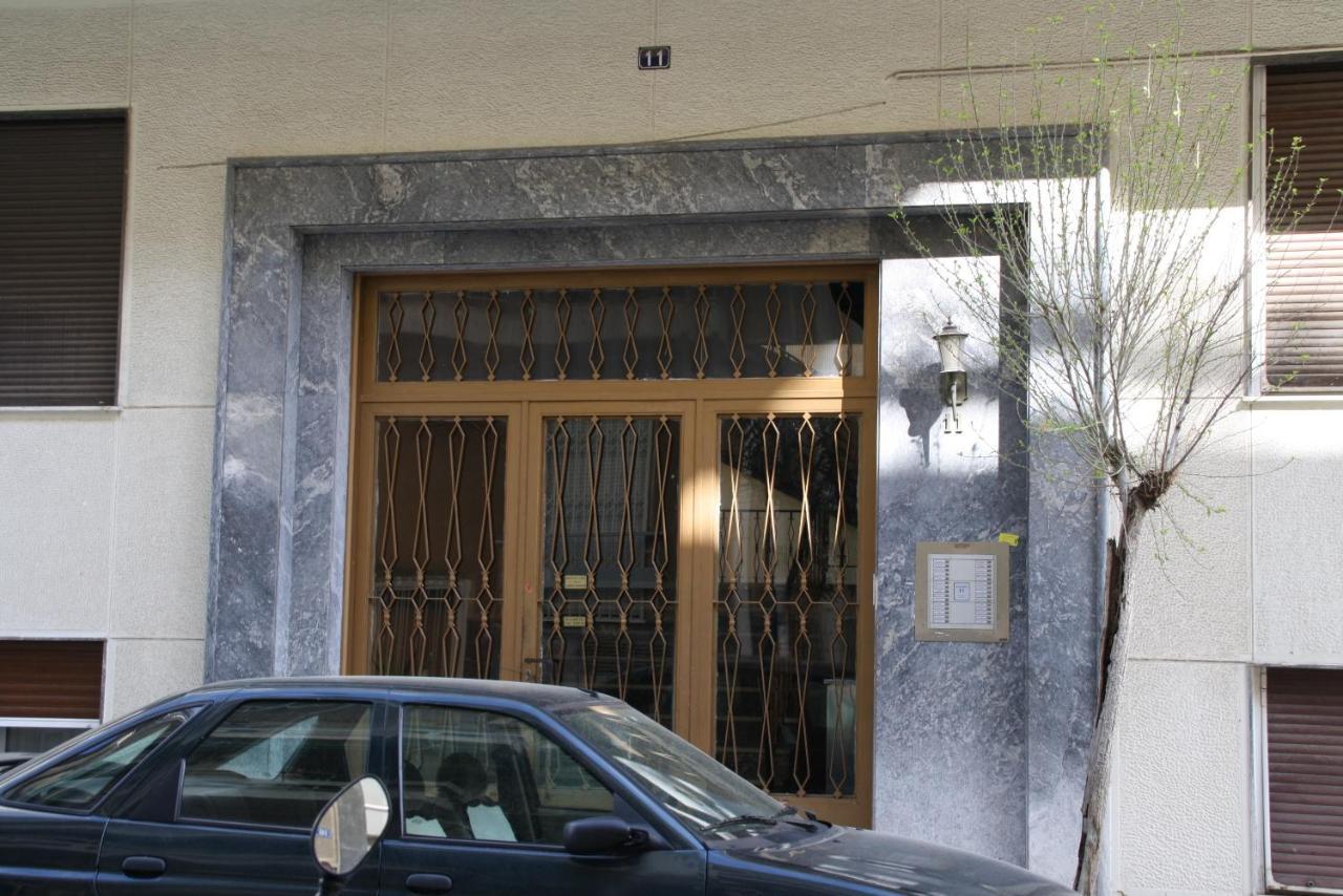 Private Bedrooms In Shared Apartment 135 Sm Athens Center Exterior photo